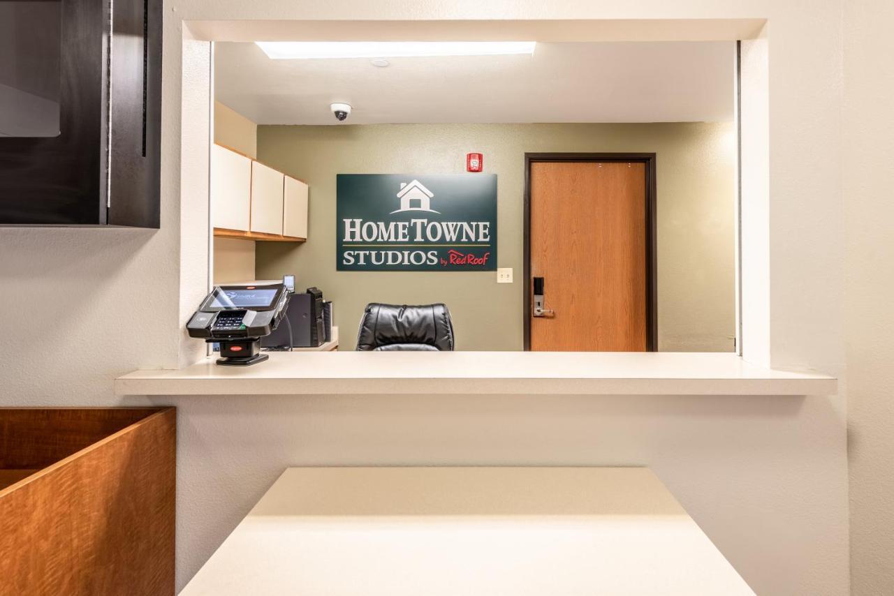 Hometowne Studios By Red Roof Columbus Bagian luar foto